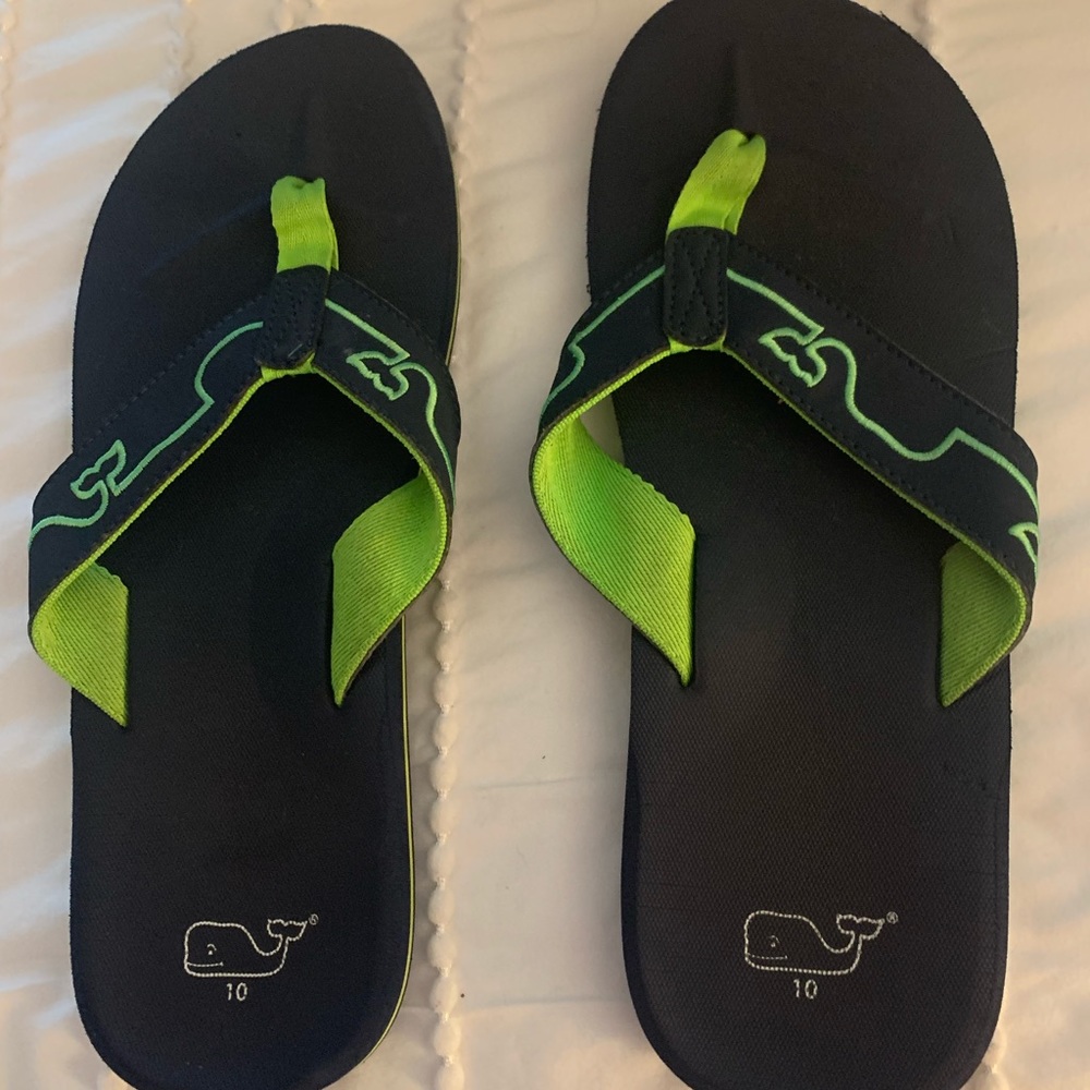 Men's Vineyard Vines flip flops